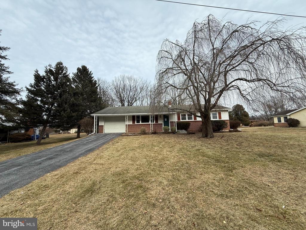 426 Linden St