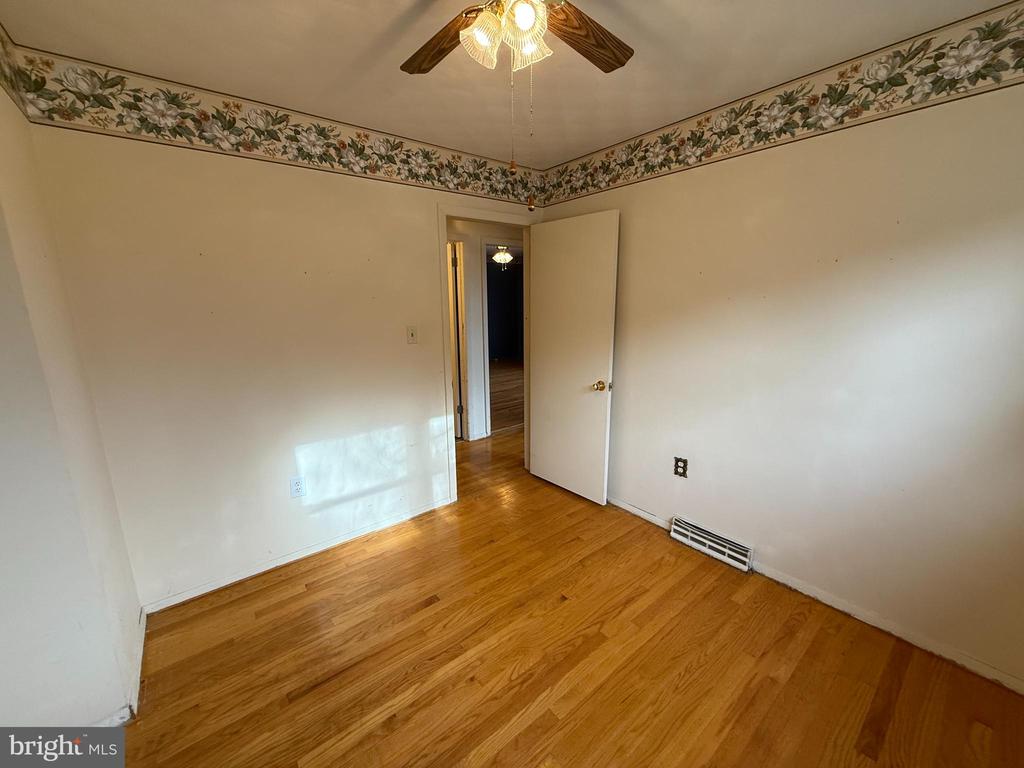 426 Linden St