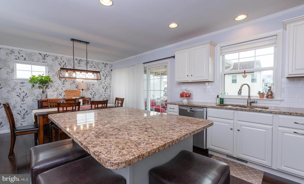 1689 Haralson Dr