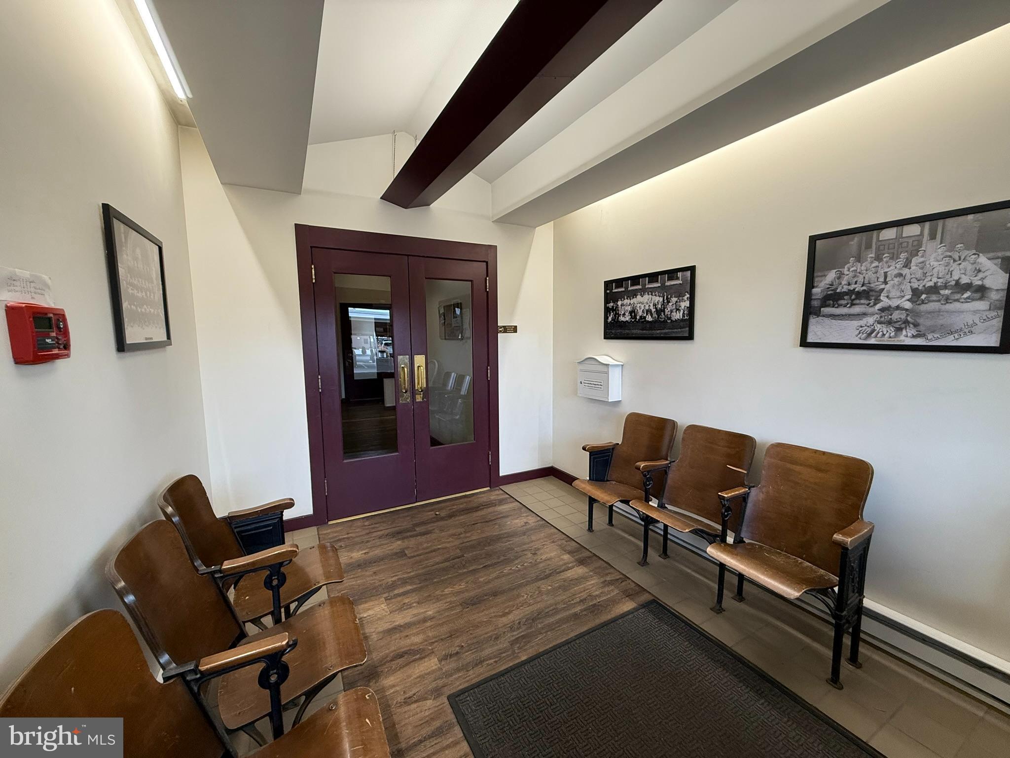 133 W Locust St #C-02