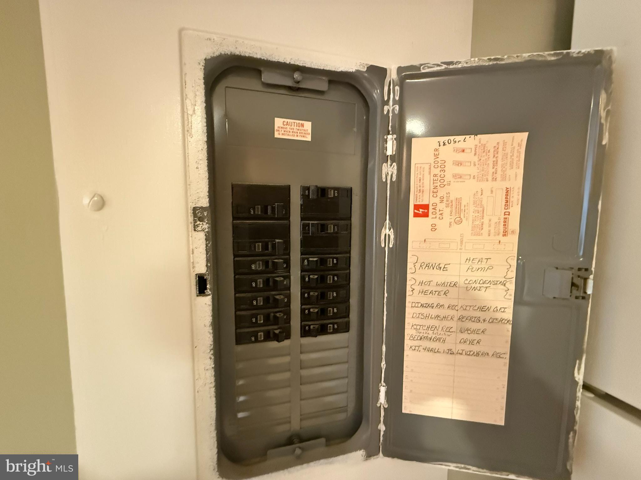 133 W Locust St #C-02