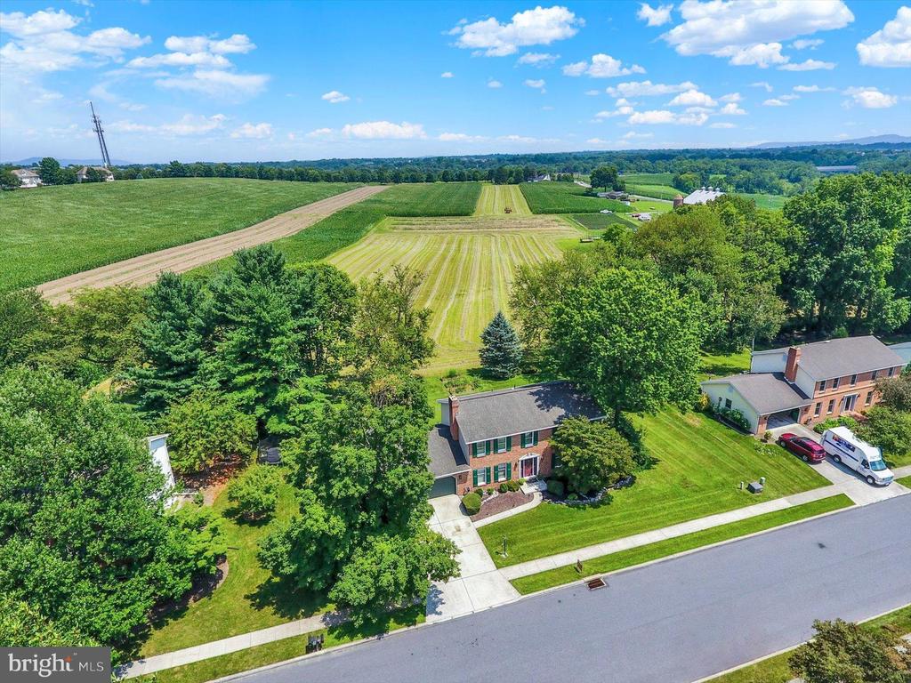 1109 E POWDERHORN ROAD