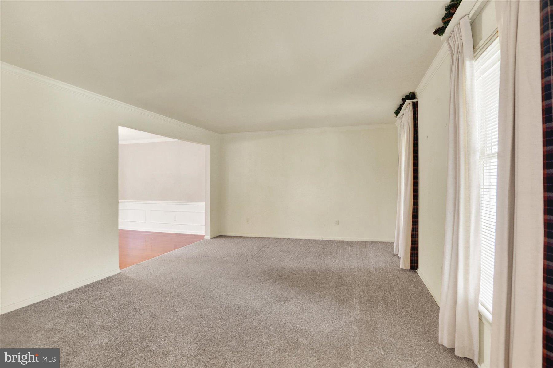 1109 E POWDERHORN ROAD