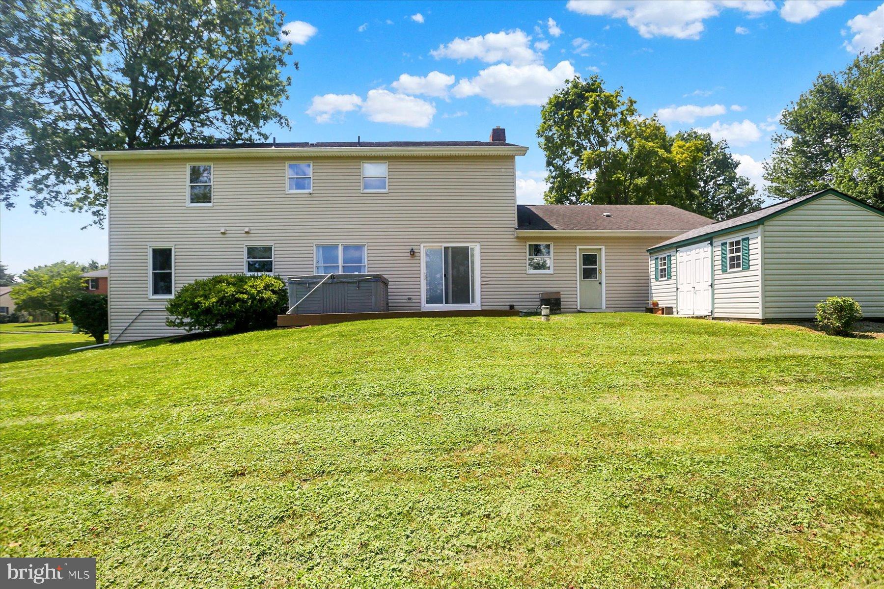 1109 E POWDERHORN ROAD