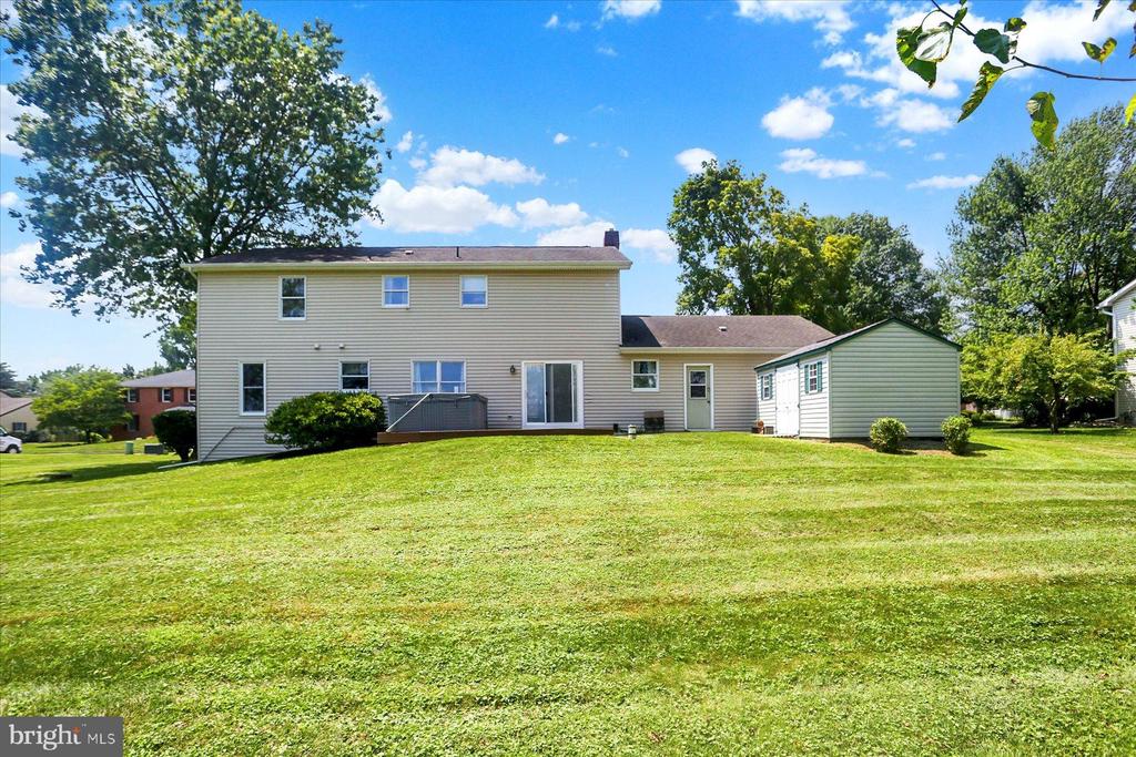 1109 E POWDERHORN ROAD