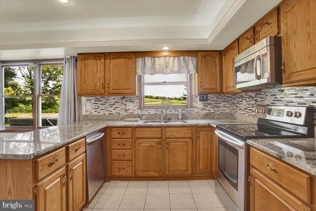 1109 E POWDERHORN ROAD