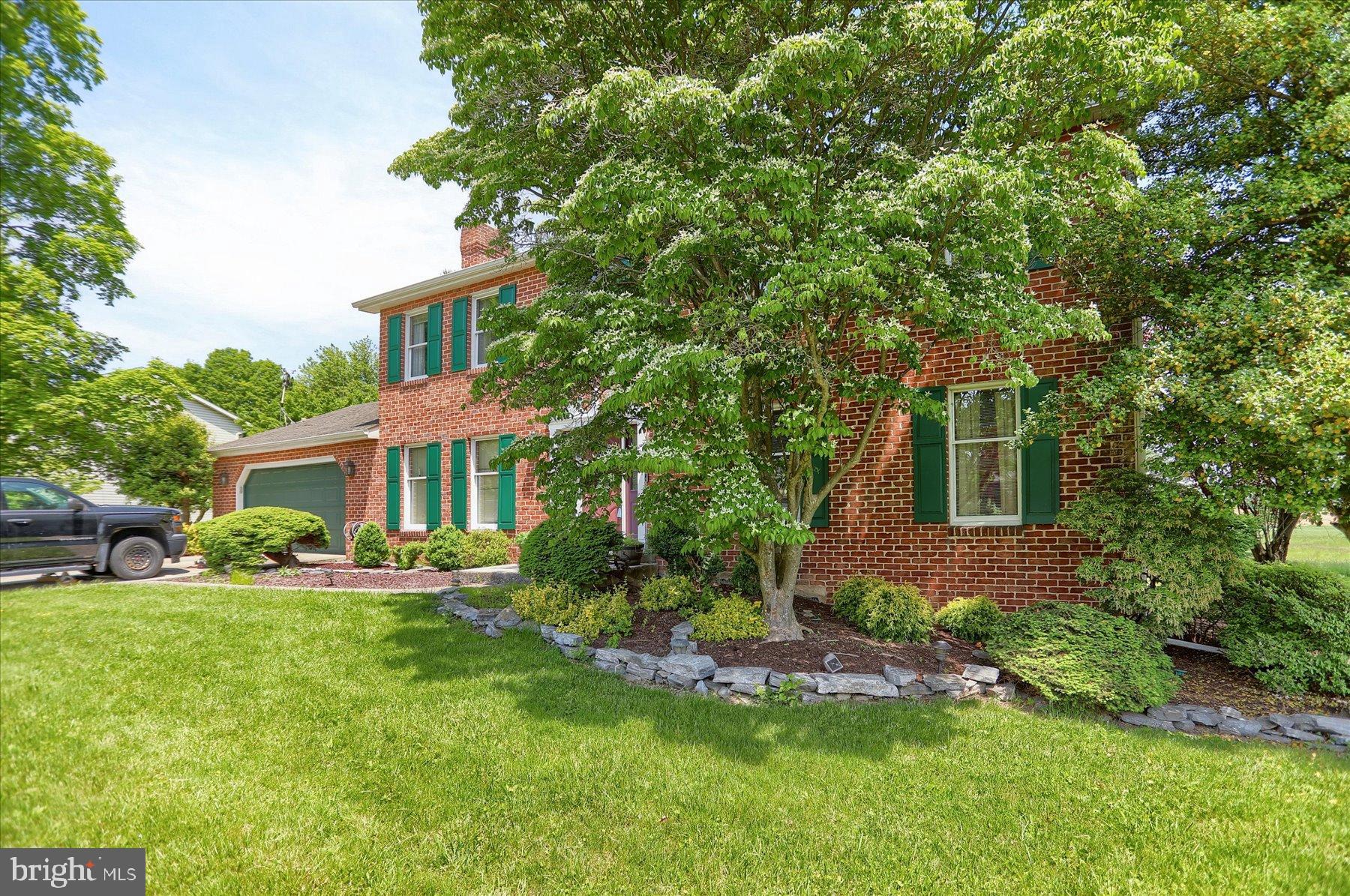 1109 E POWDERHORN ROAD