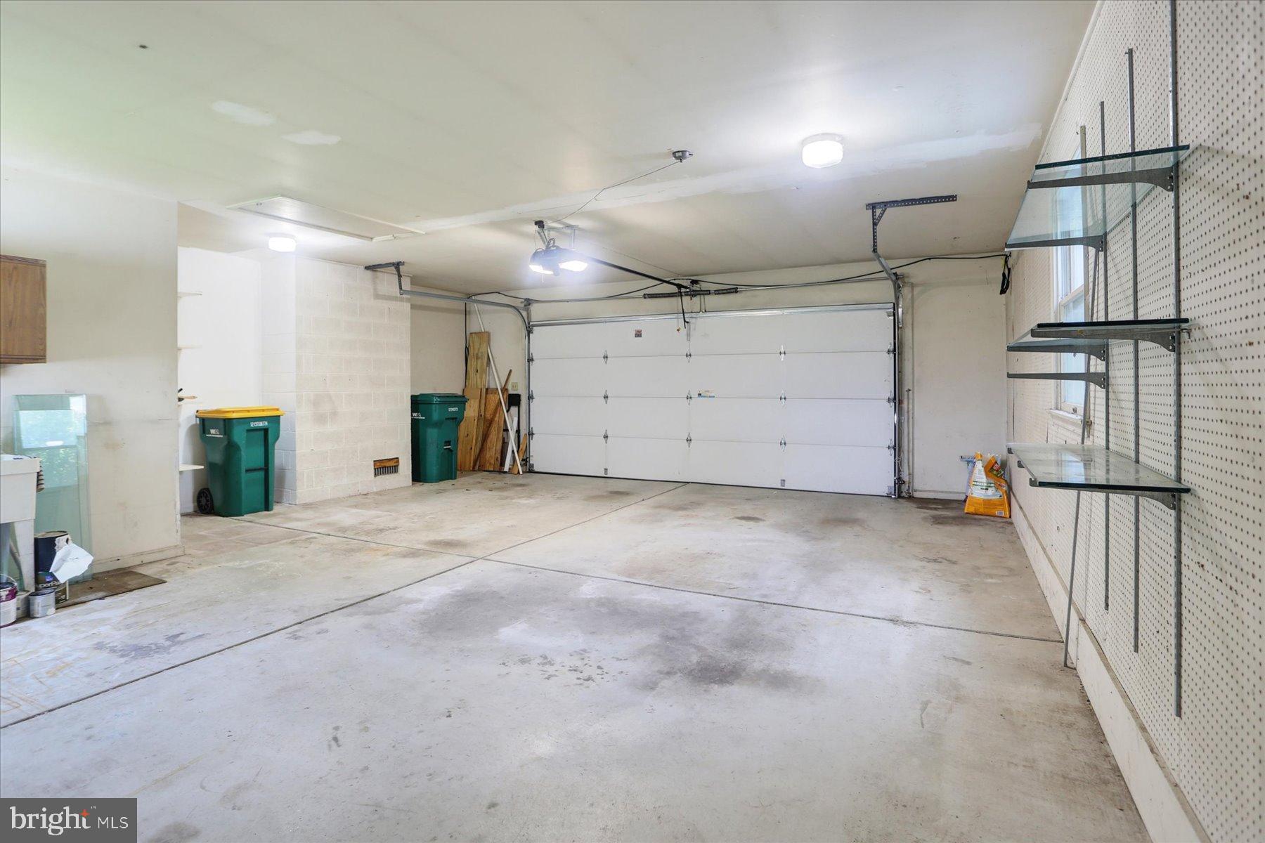 1109 E POWDERHORN ROAD