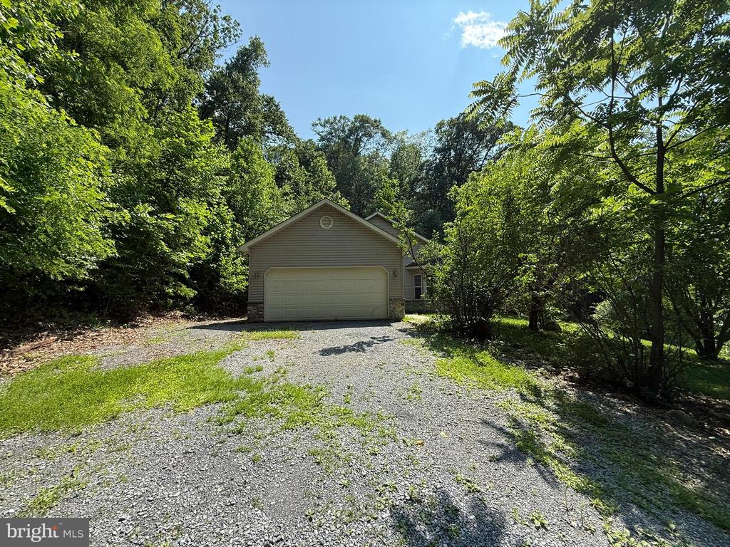 12 Rr Mountain St