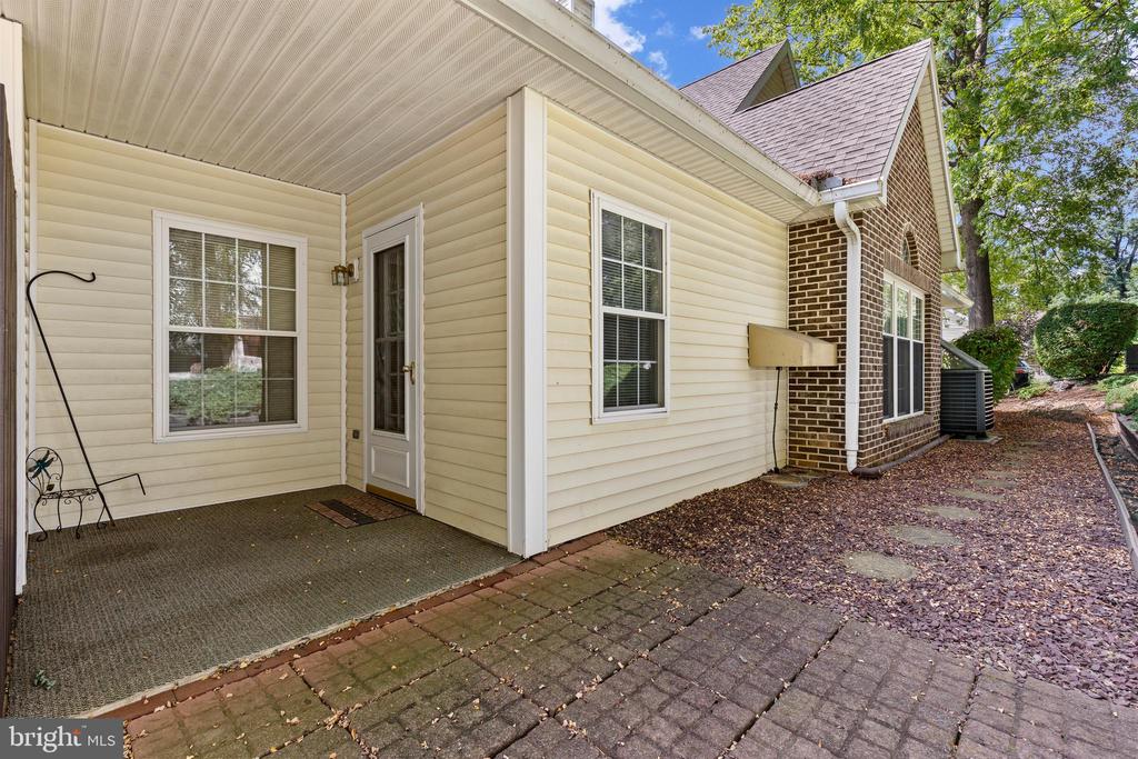 530 BRIGHTON PLACE