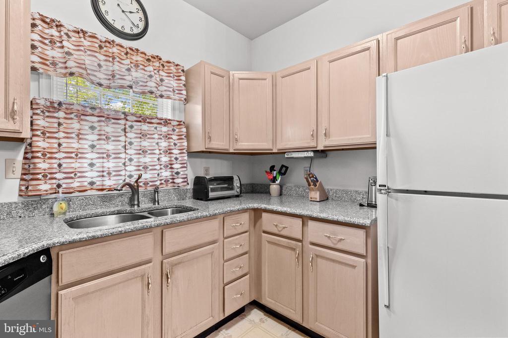 530 BRIGHTON PLACE