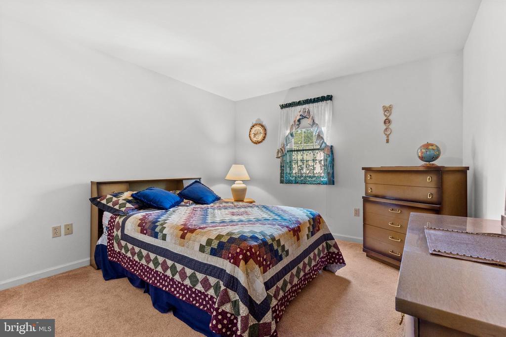 530 BRIGHTON PLACE
