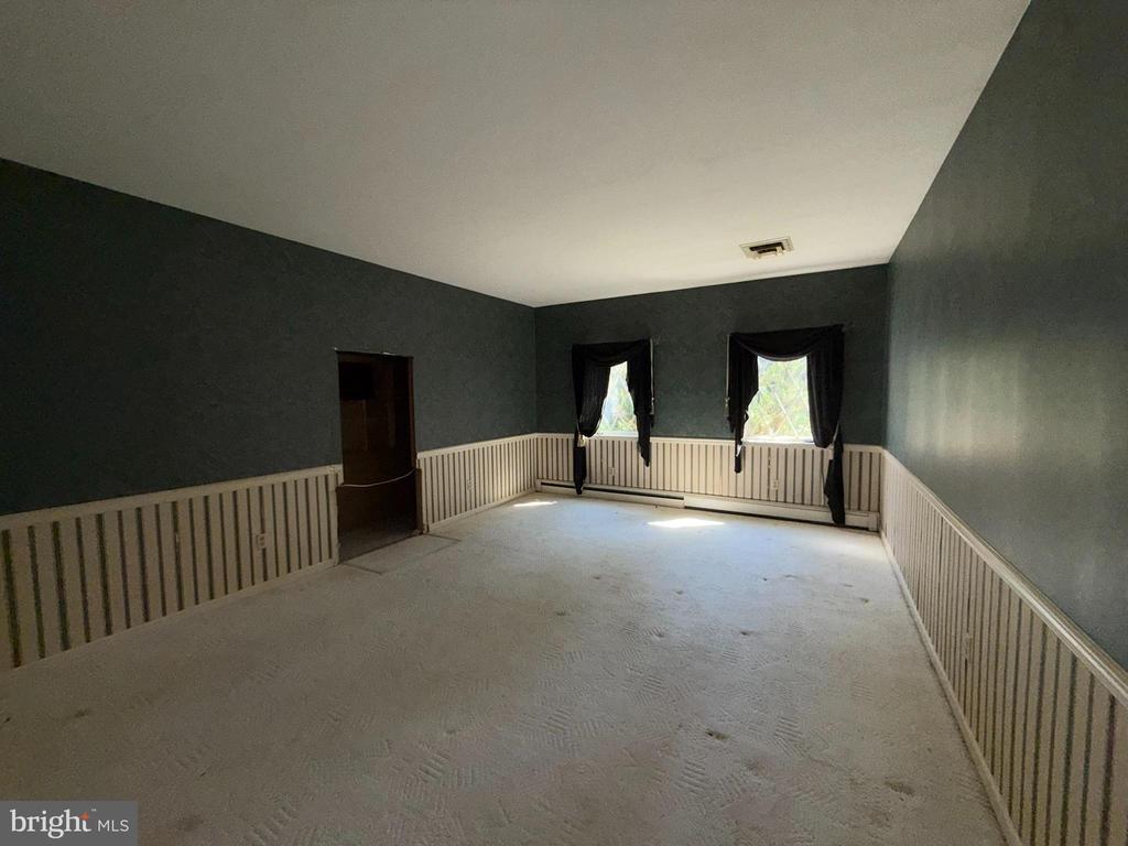 1 BARNITZ ROAD