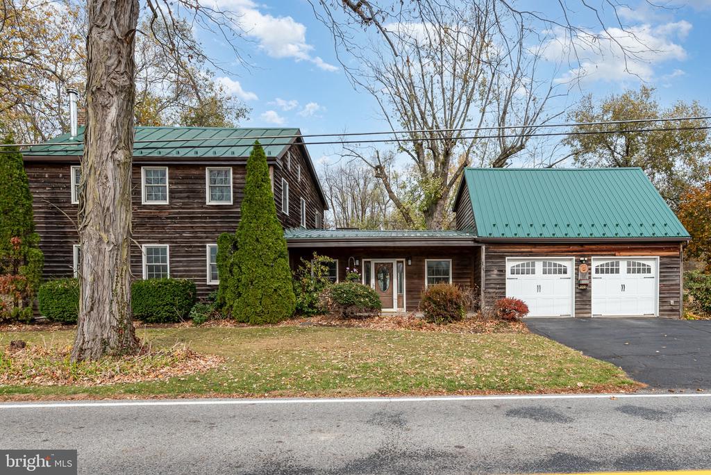 2091 STUMPSTOWN ROAD