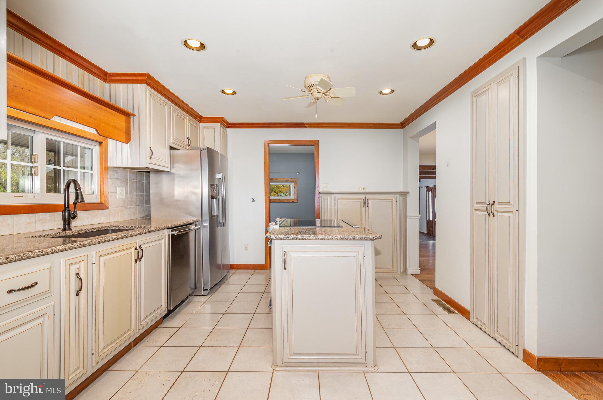 2091 STUMPSTOWN ROAD