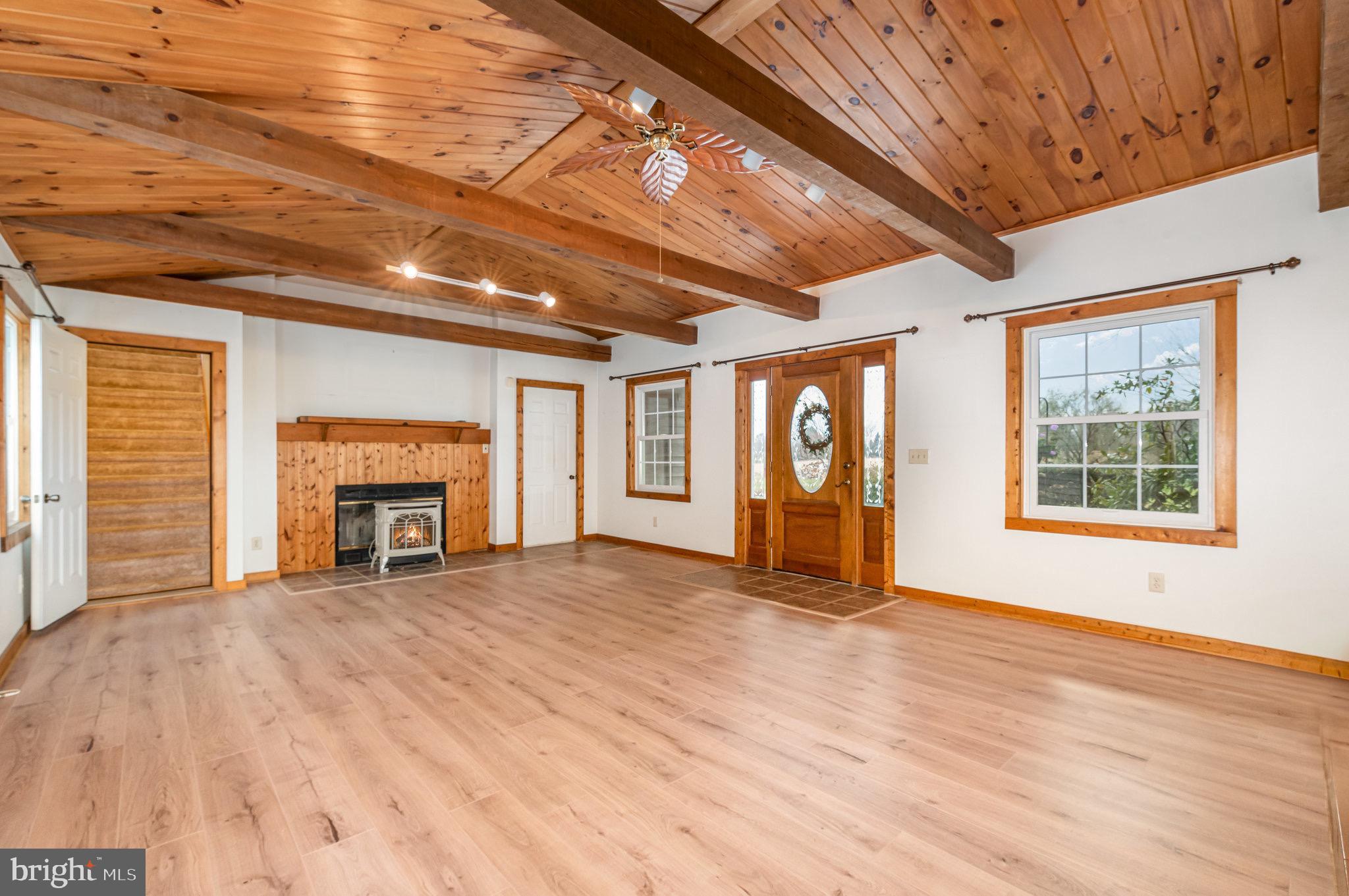 2091 STUMPSTOWN ROAD