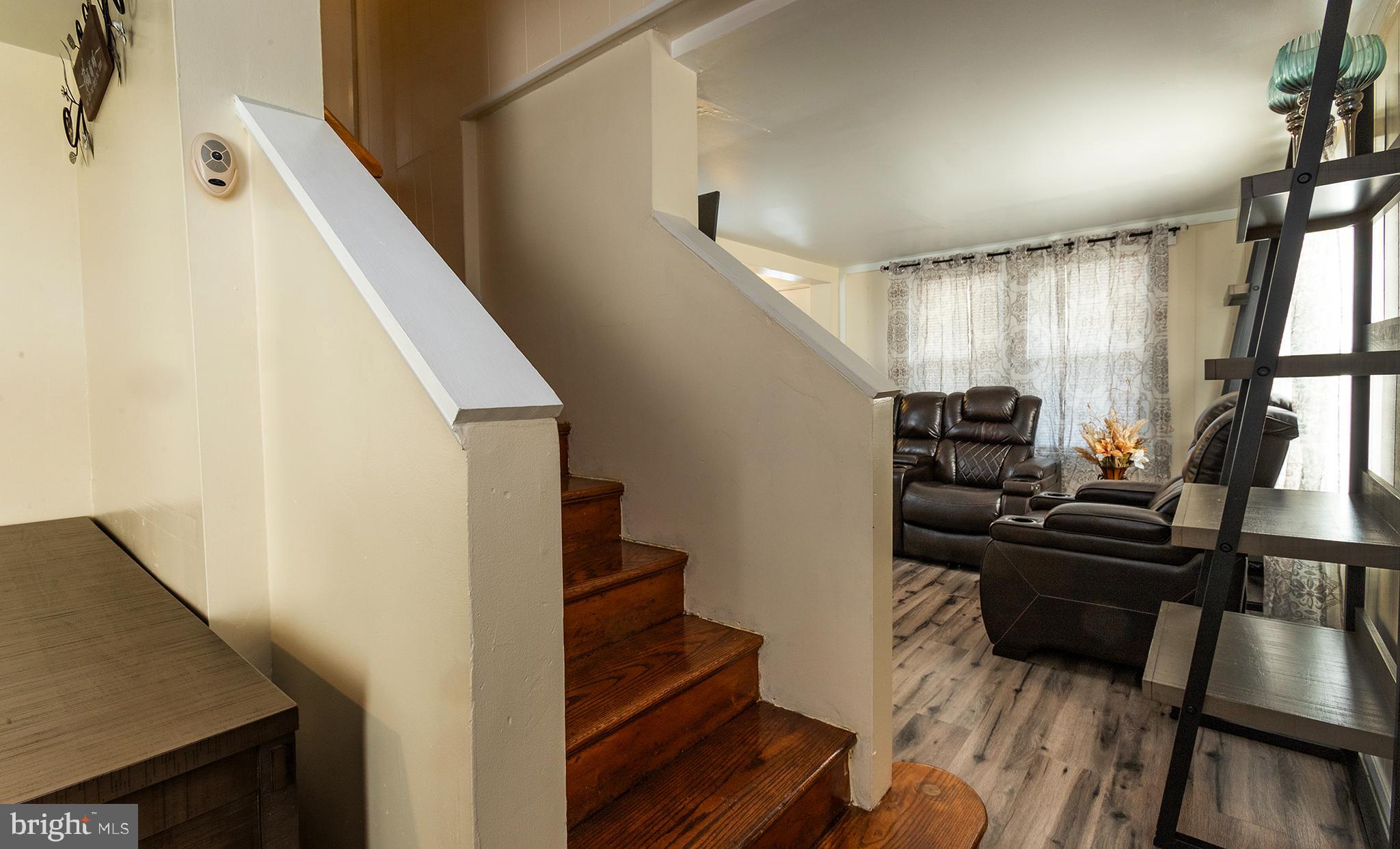 1102 RANA VILLA AVENUE