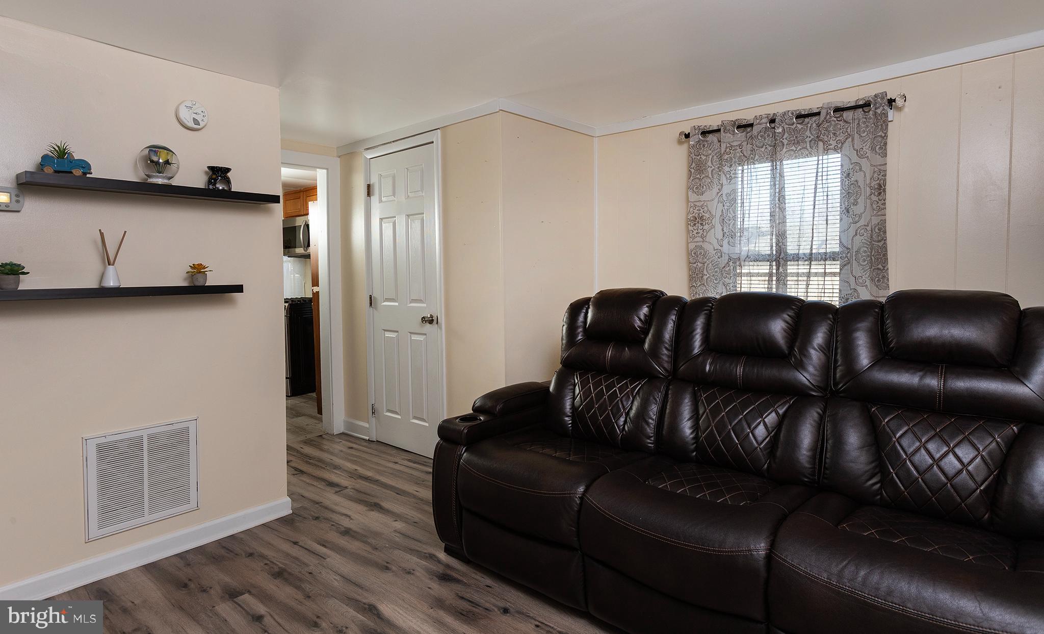 1102 RANA VILLA AVENUE