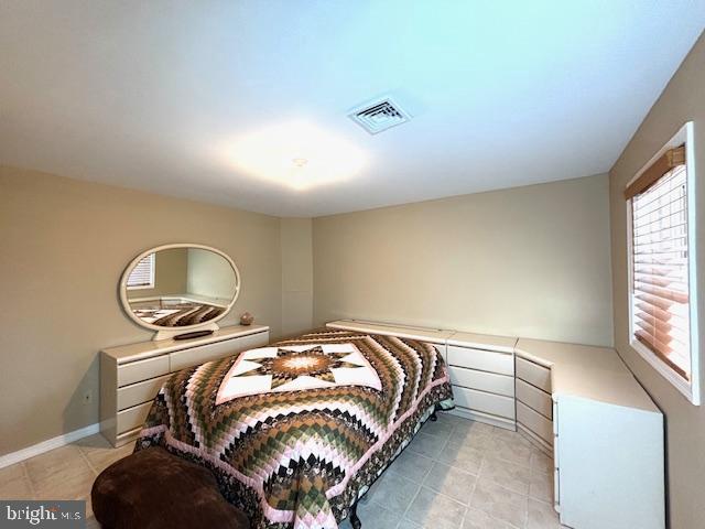 583 ARIEL COURT