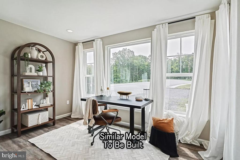 2155 HAMPDEN COURT Unit: LOT 21