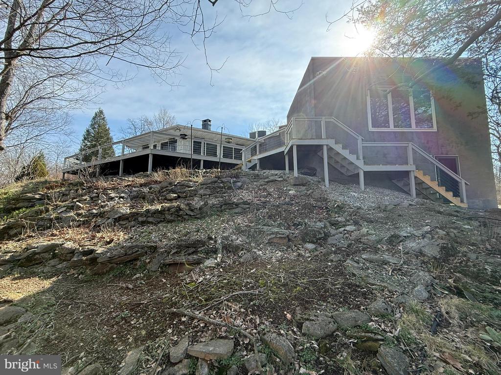 16 SPRINGFIELD ROAD