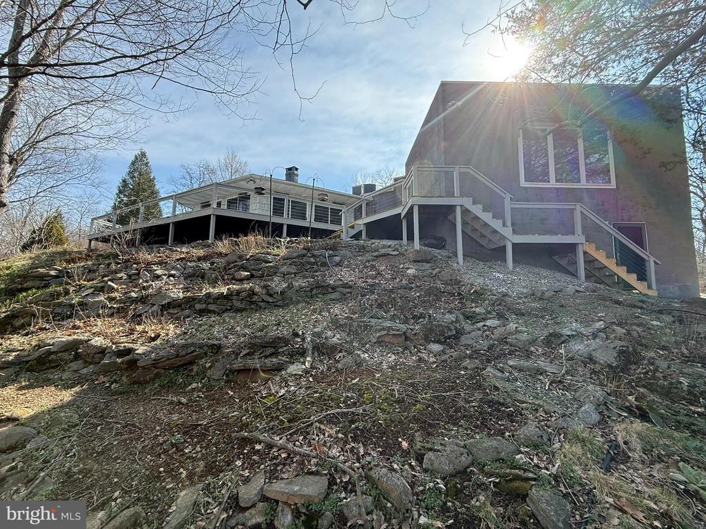 16 SPRINGFIELD ROAD