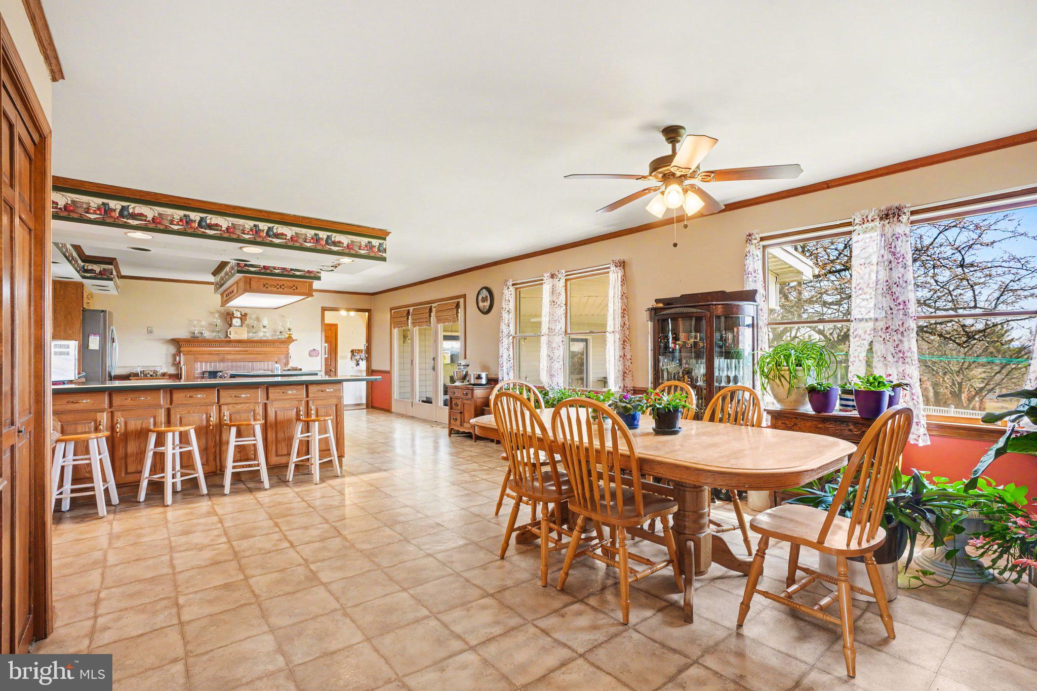 1106 EASY ROAD