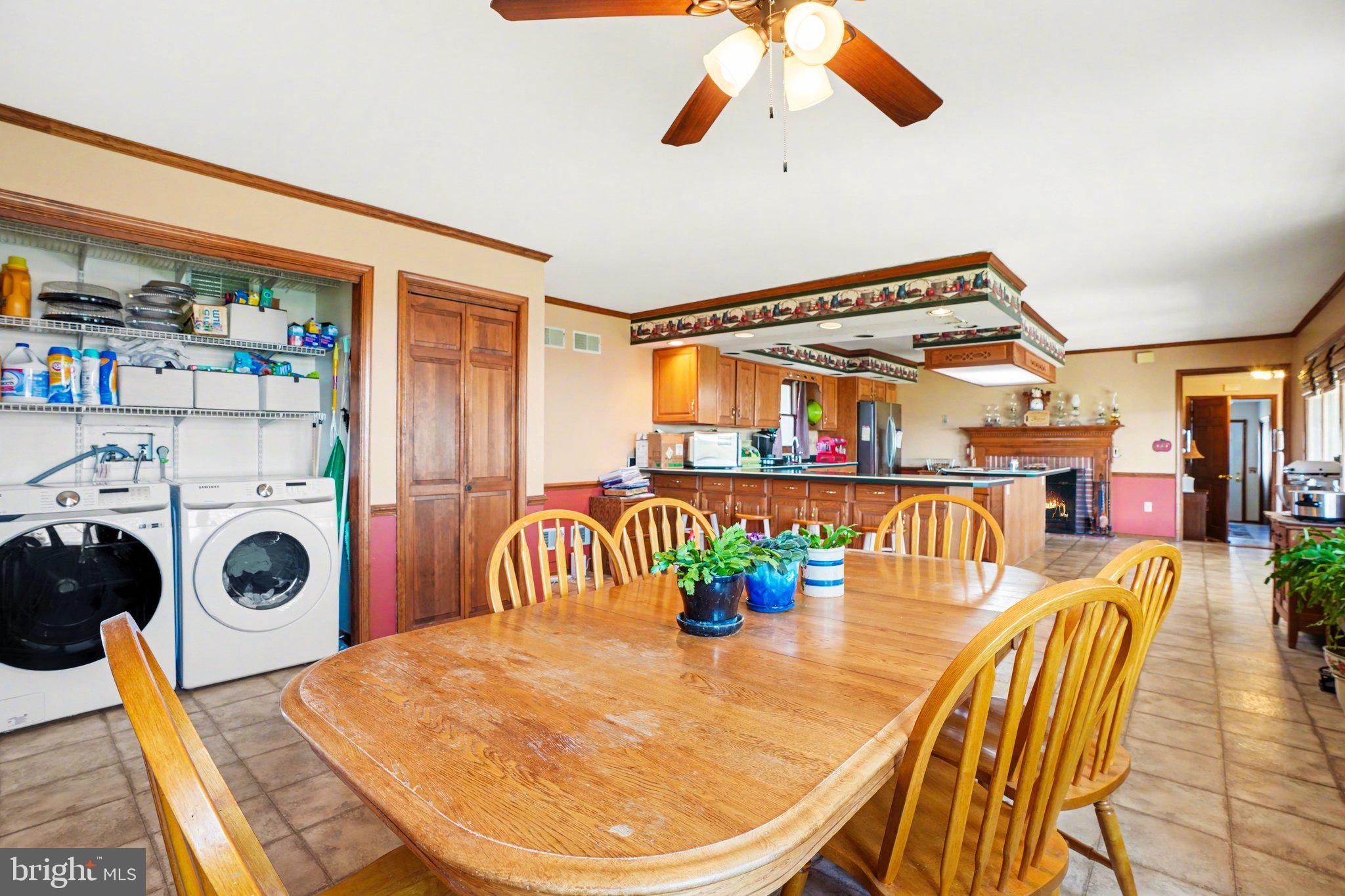 1106 EASY ROAD
