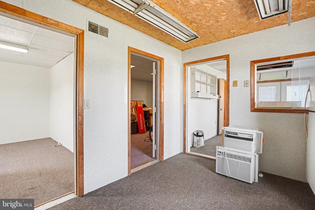1106 EASY ROAD