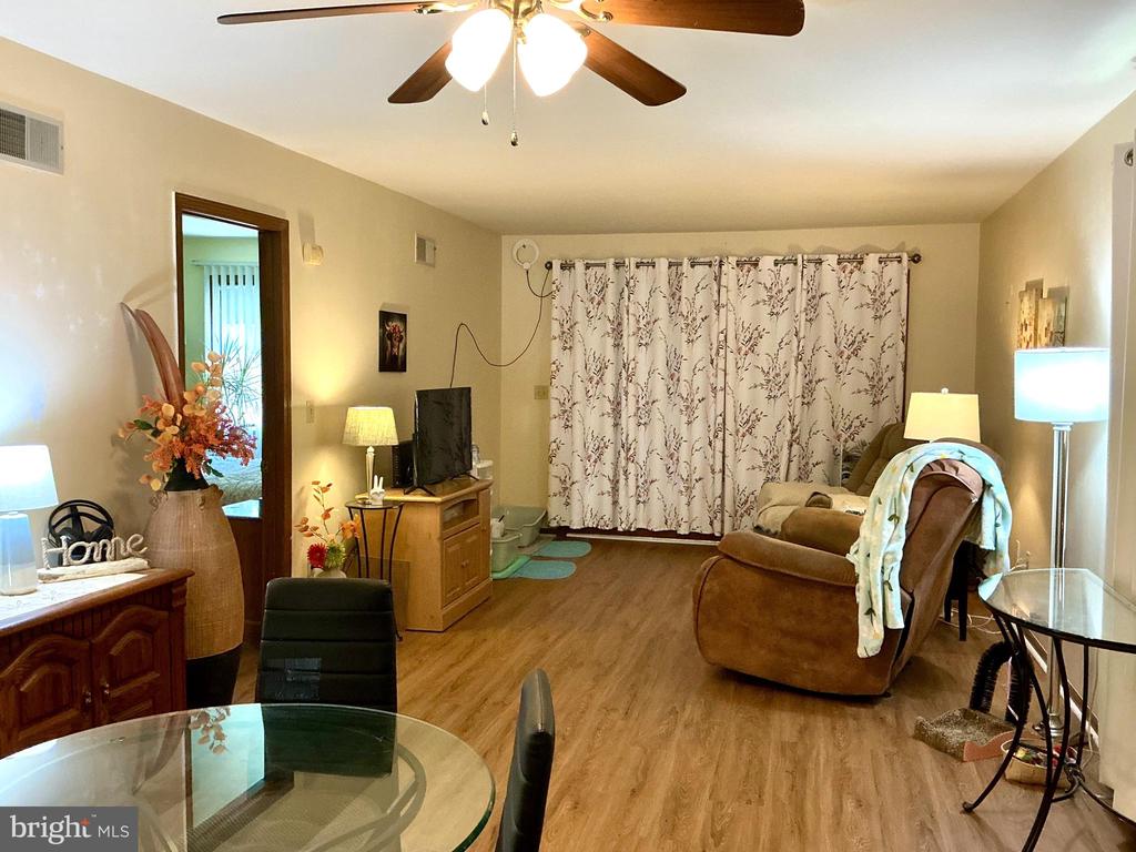 1003 NORTHFIELD DRIVE