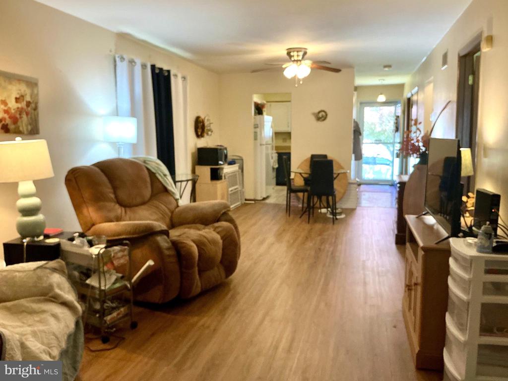 1003 NORTHFIELD DRIVE