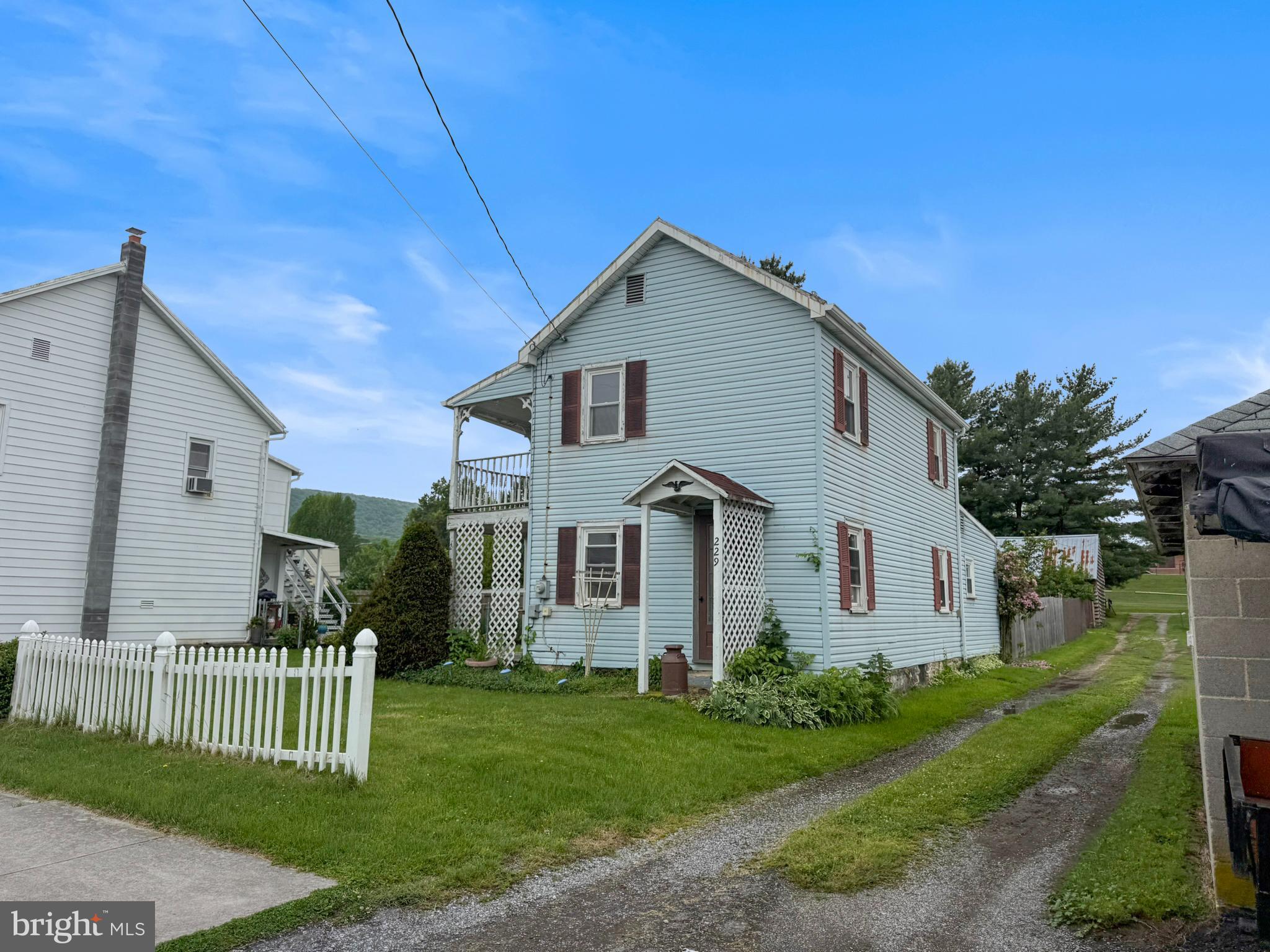 229 CHESTNUT STREET