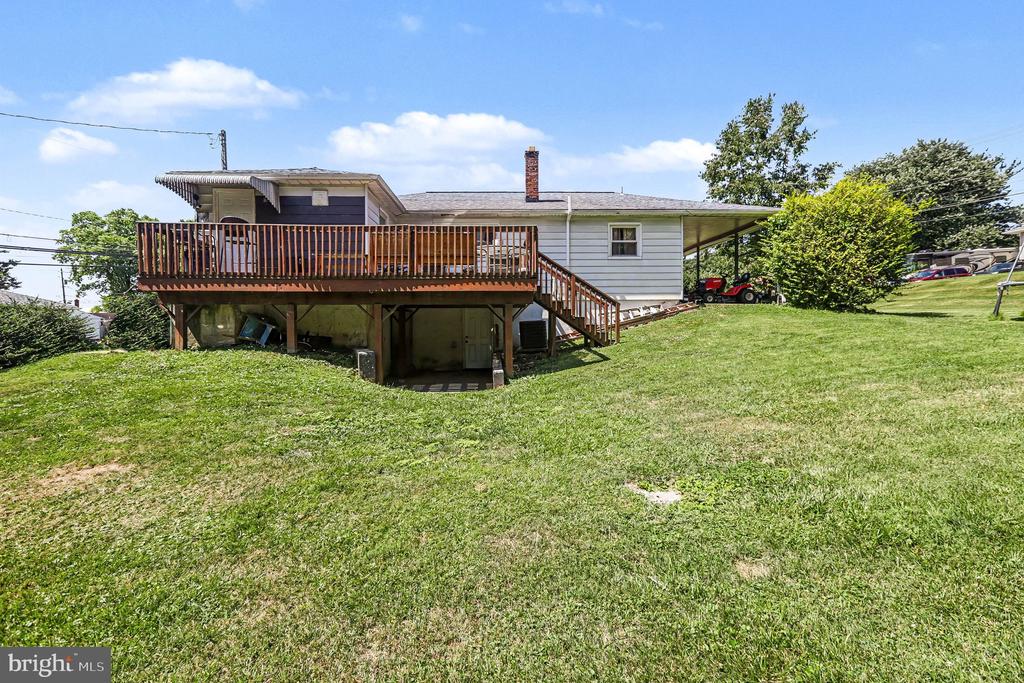 2 HUNTER LANE