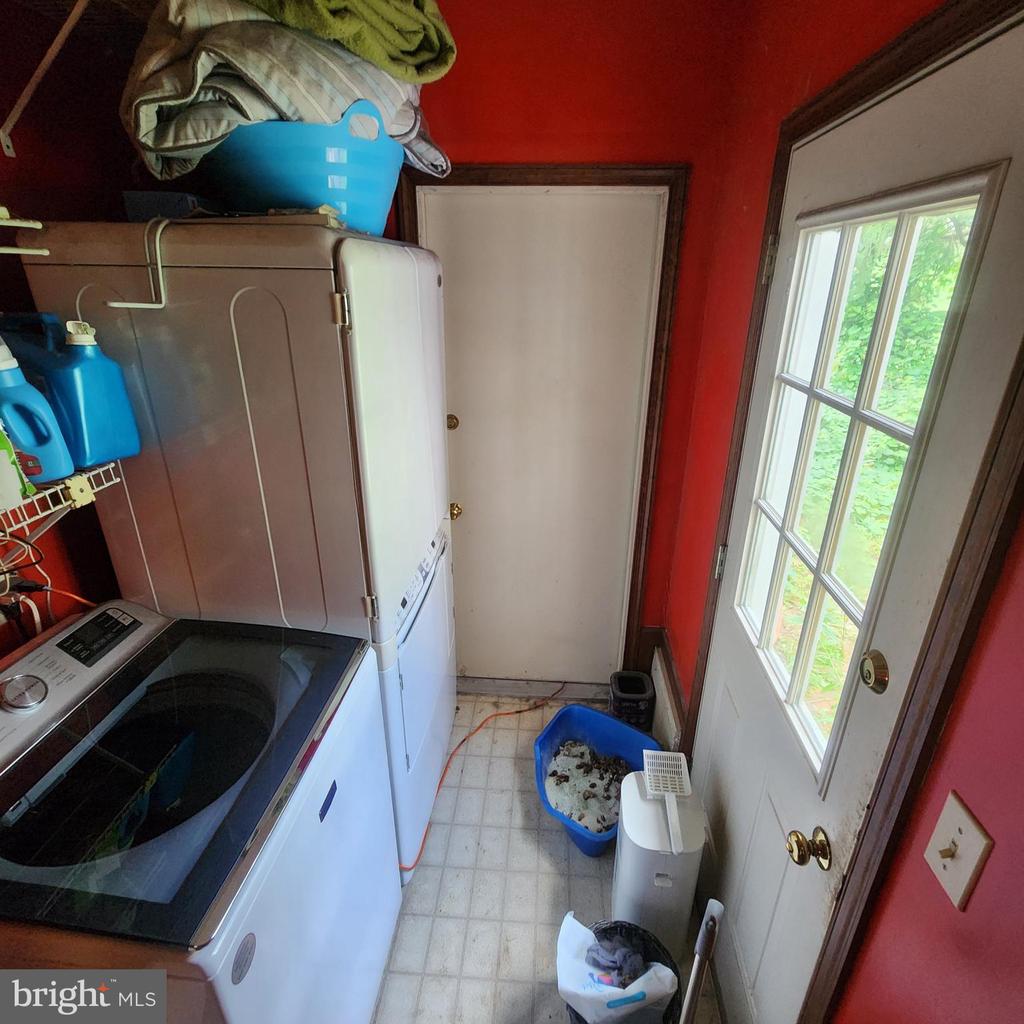 3500 DELWOOD DRIVE