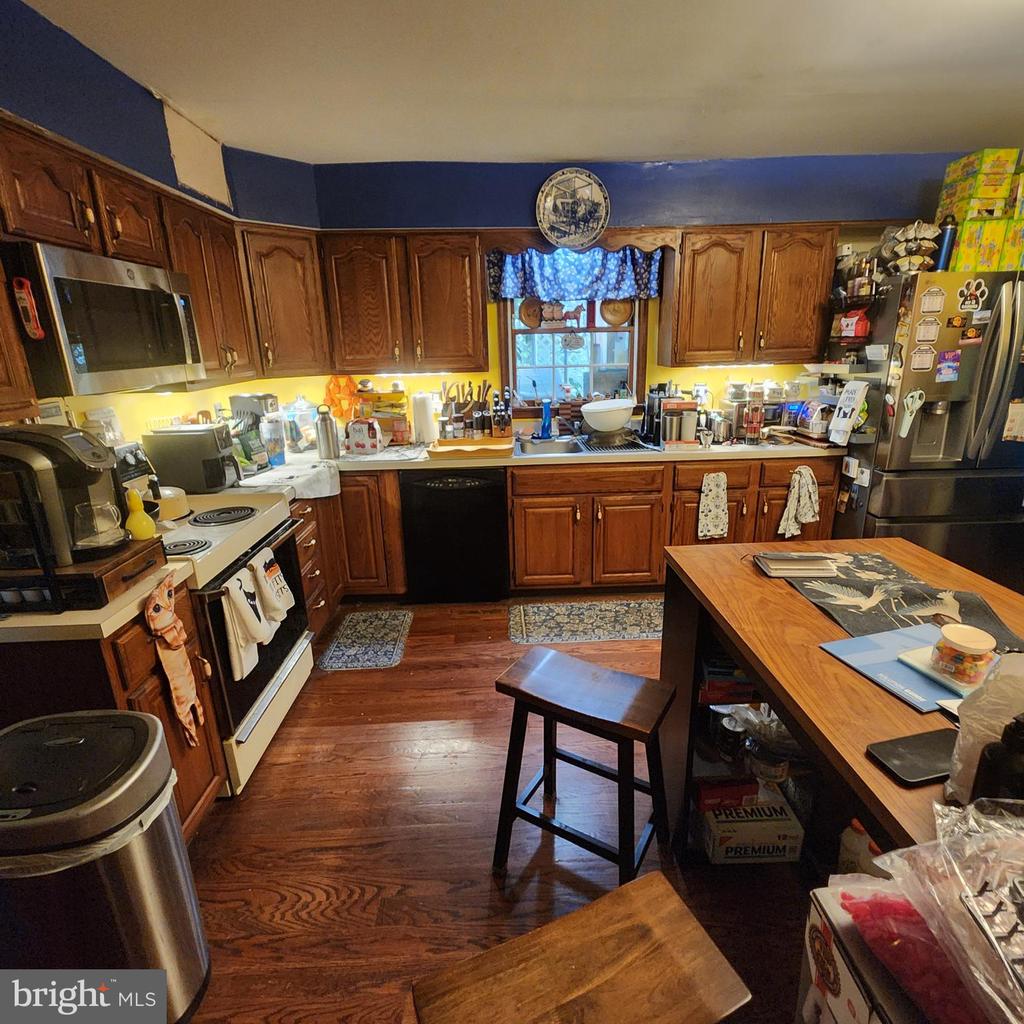 3500 DELWOOD DRIVE