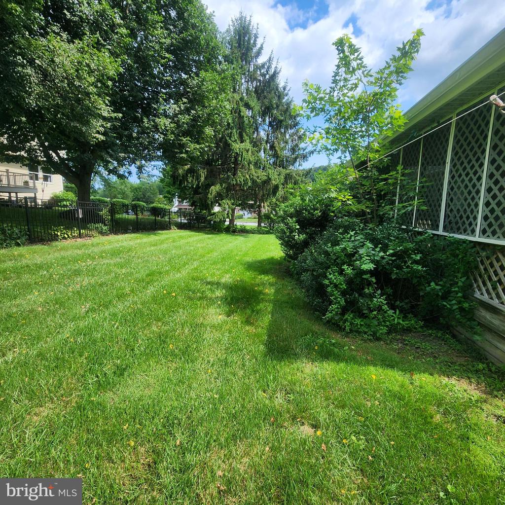 3500 DELWOOD DRIVE