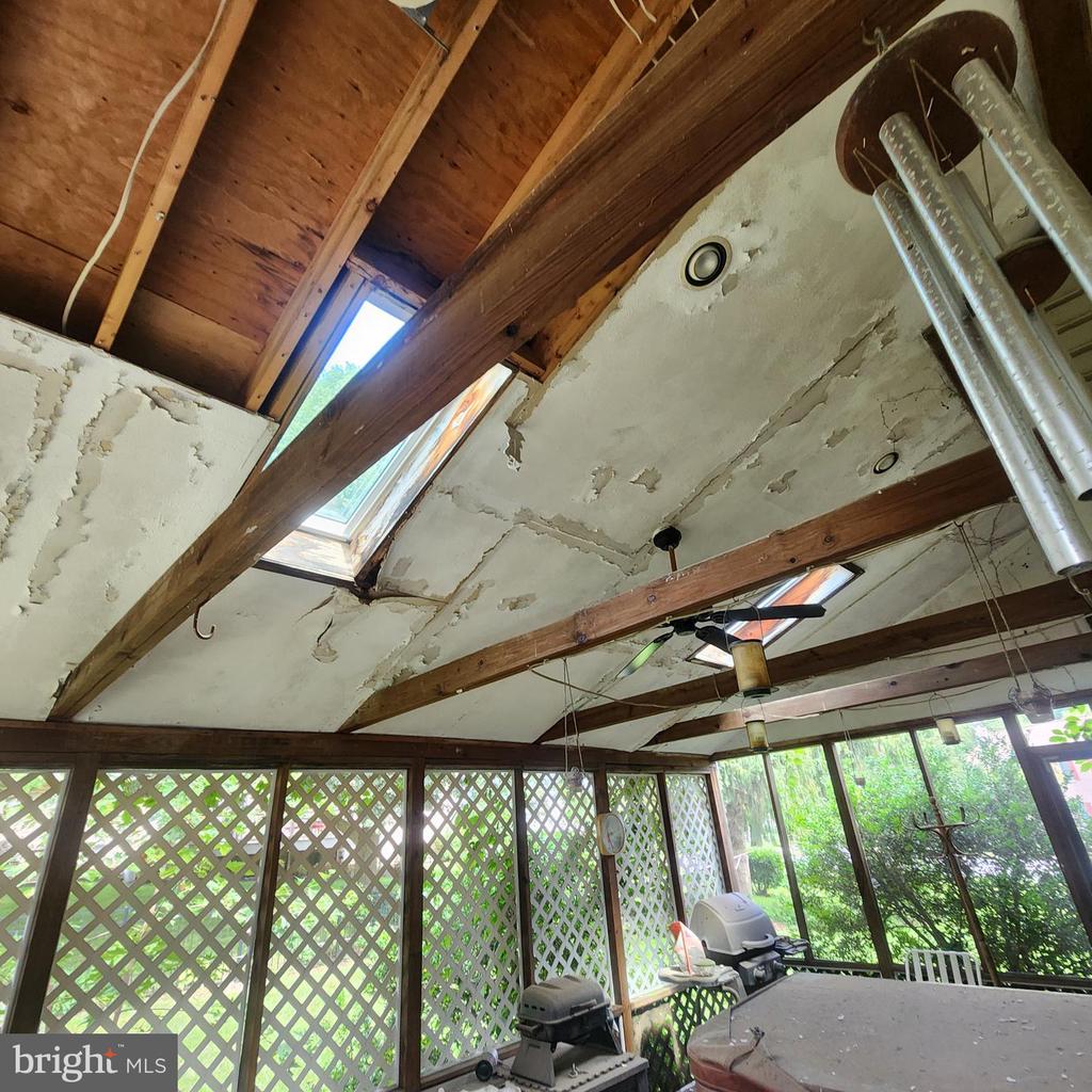3500 DELWOOD DRIVE
