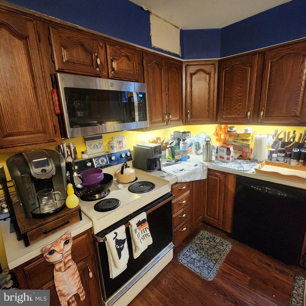 3500 DELWOOD DRIVE
