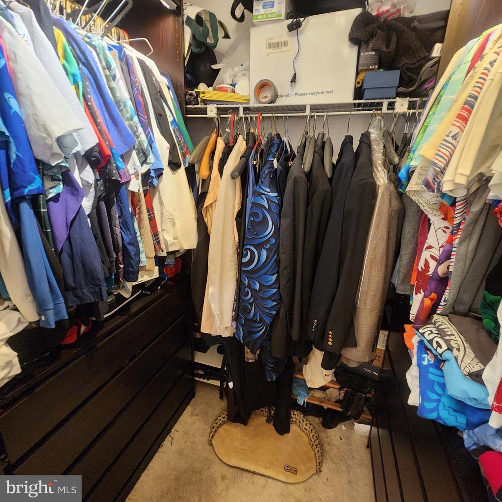 3500 DELWOOD DRIVE