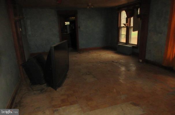 1270 Peters Mountain Rd