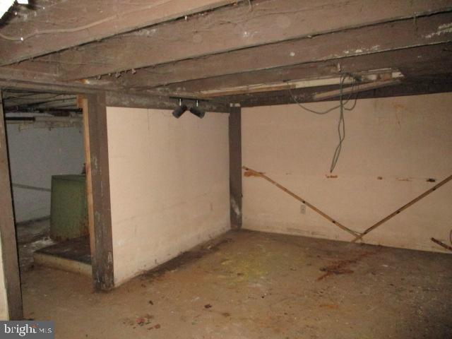 1270 Peters Mountain Rd