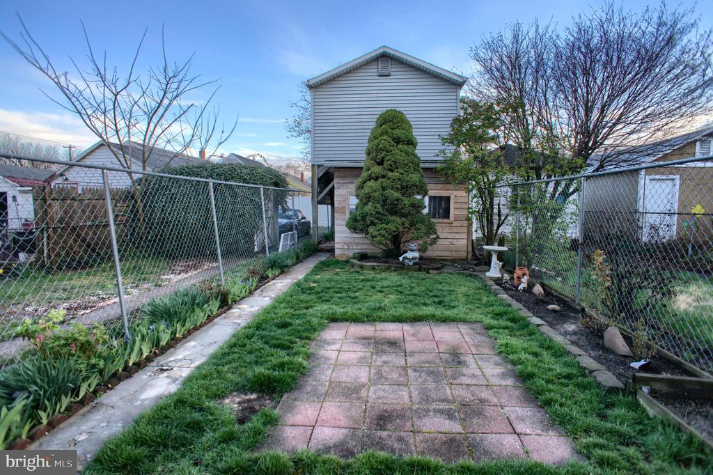 147 Lucknow Rd