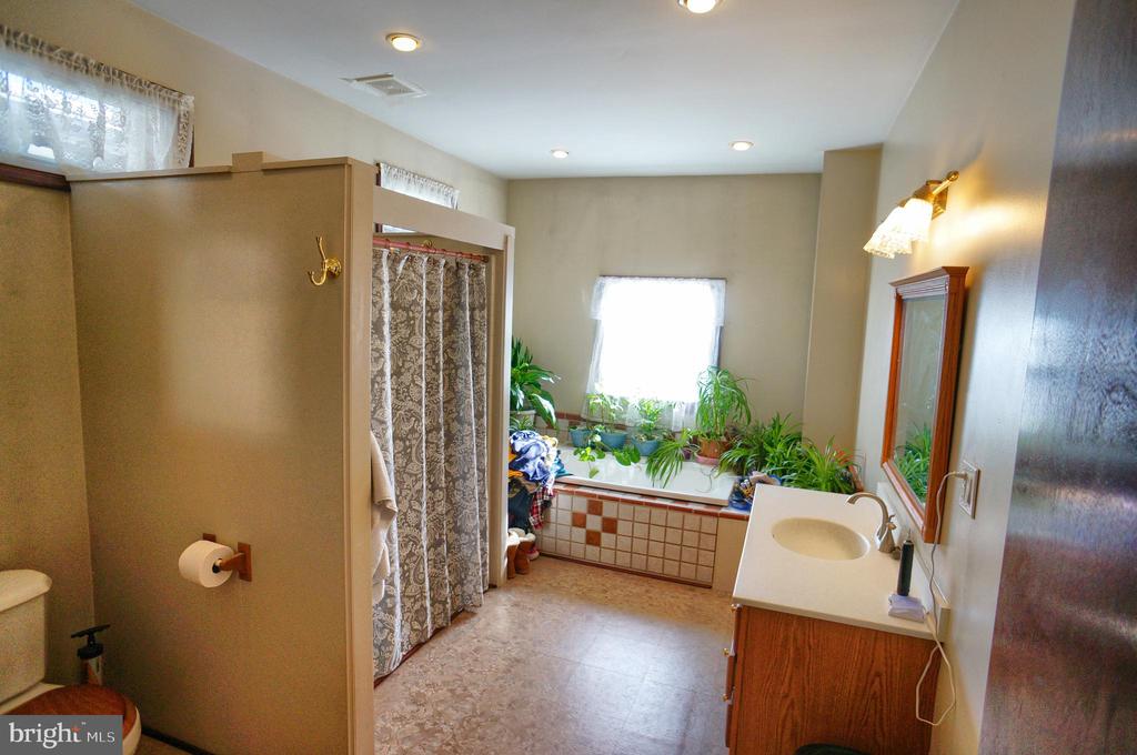 147 Lucknow Rd