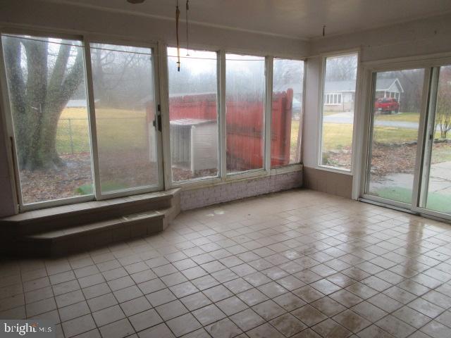 7566 Morningstar Ave