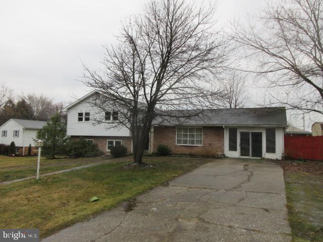 7566 Morningstar Ave