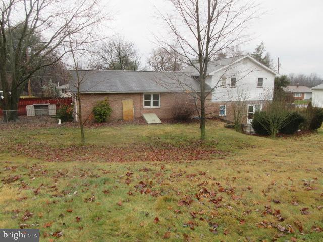 7566 Morningstar Ave