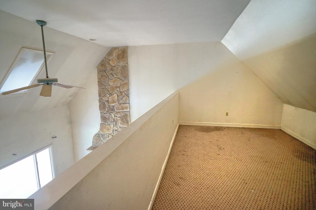 1711 Fulton Rd