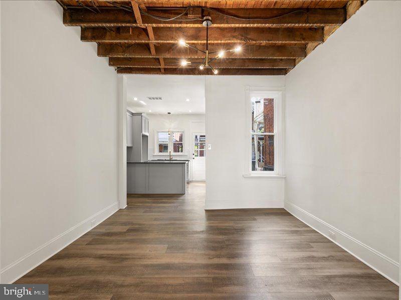 2151 Penn St