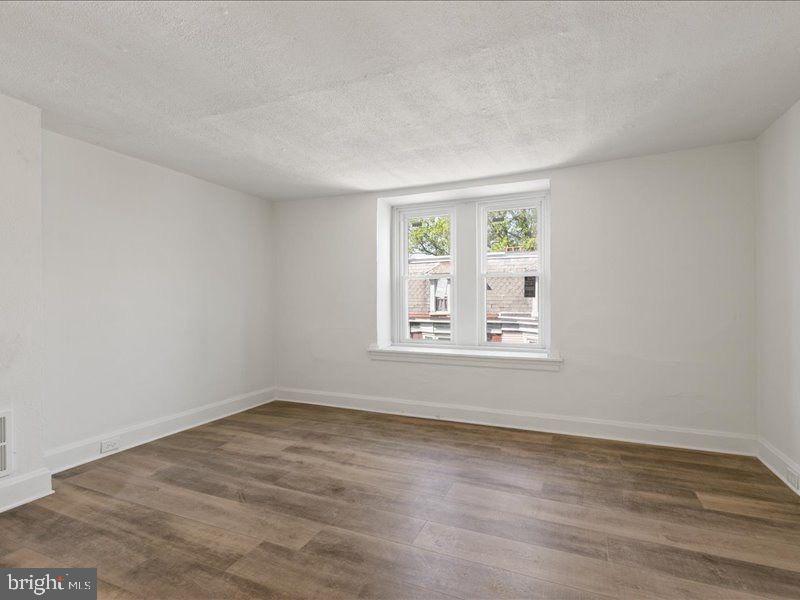 2151 Penn St