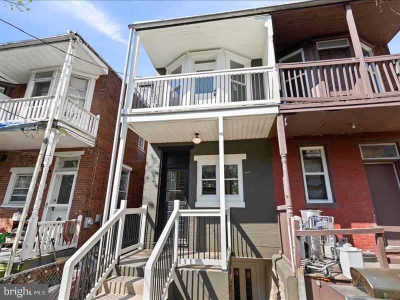 2151 Penn St